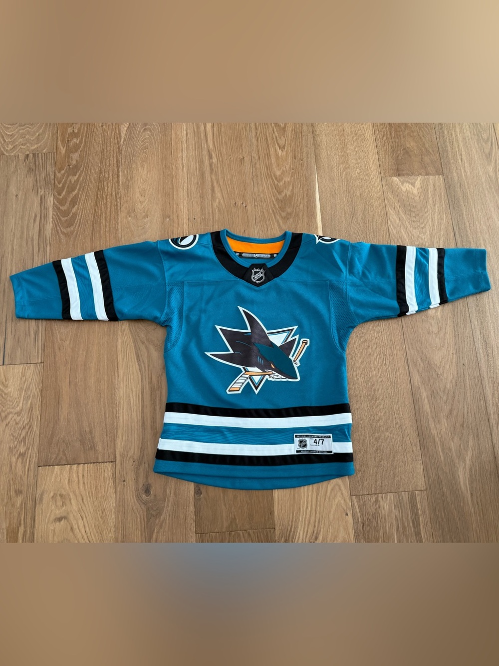 Kids authentic NHL sharks jersey